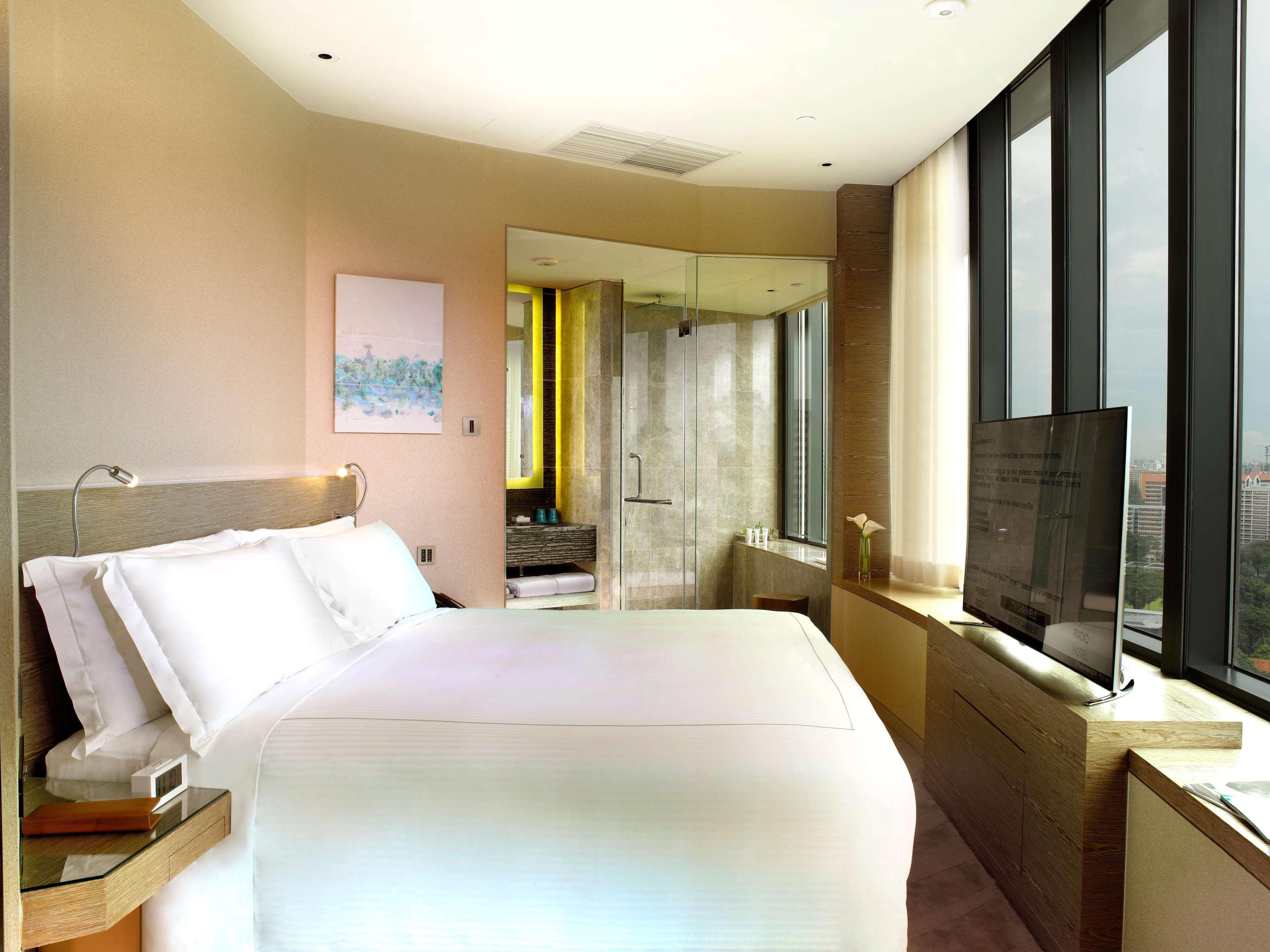 One Farrer Hotel Σιγκαπούρη Εξωτερικό φωτογραφία A bedroom at the hotel